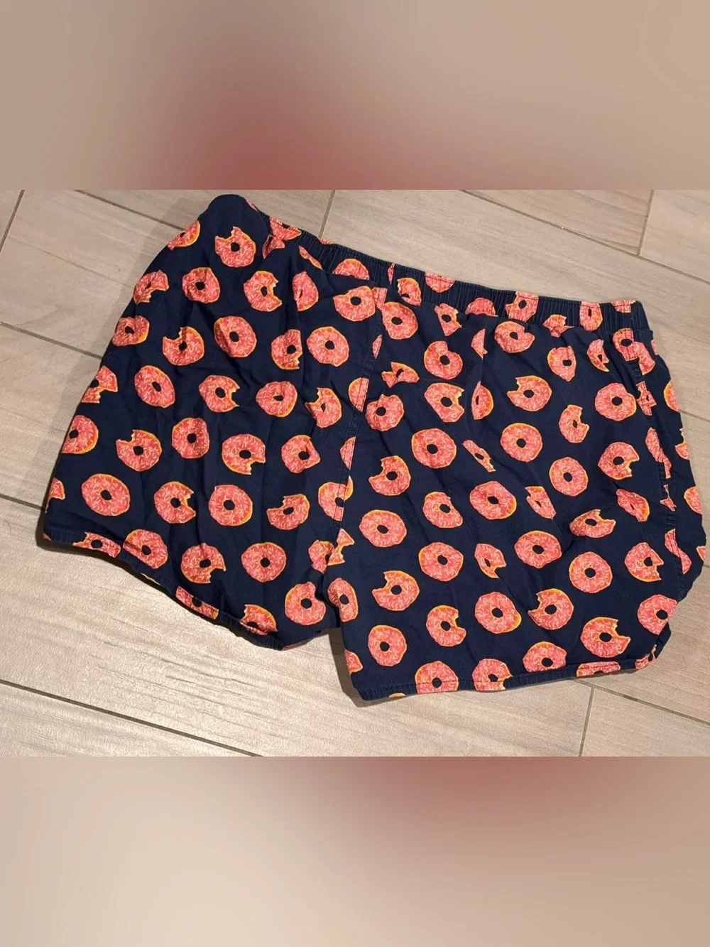 Old navy Men's Navy Boxer Briefs with Pink Donut Print XL